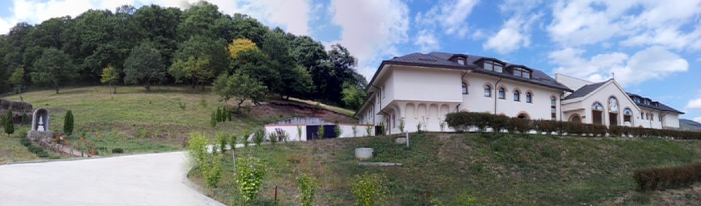 Spre Casa Domnului, palatul Regelui