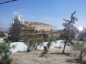 Biserica din Nain in renovare