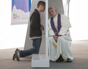50-Rio-de-Janeiro-26-luglio-Papa-Francesco-confessa-alcuni-giovani