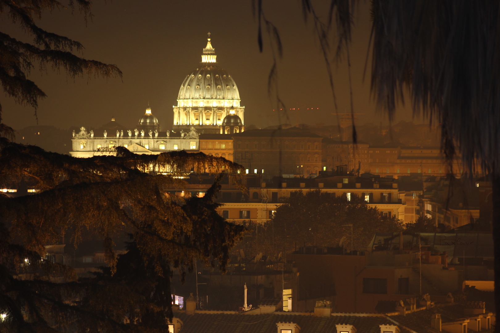 roma-in-culorile-noptii_paxlaur_03