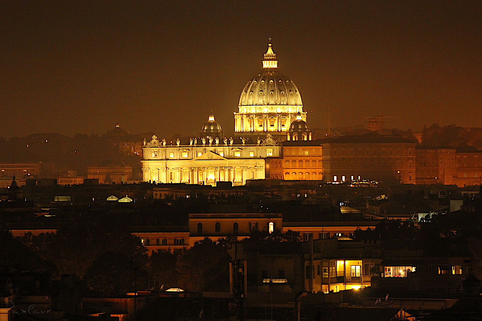 roma-in-culorile-noptii_paxlaur_05