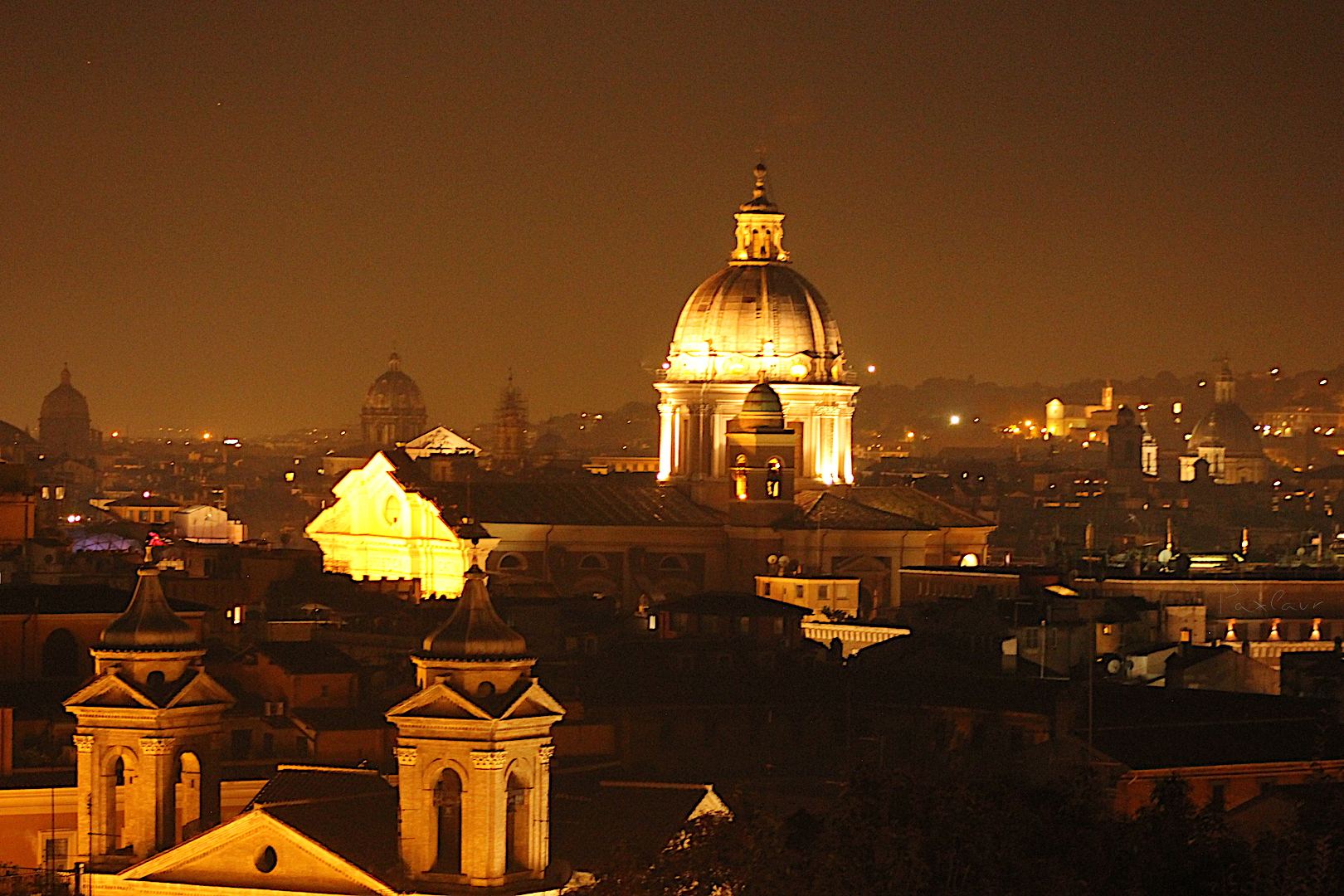 roma-in-culorile-noptii_paxlaur_06