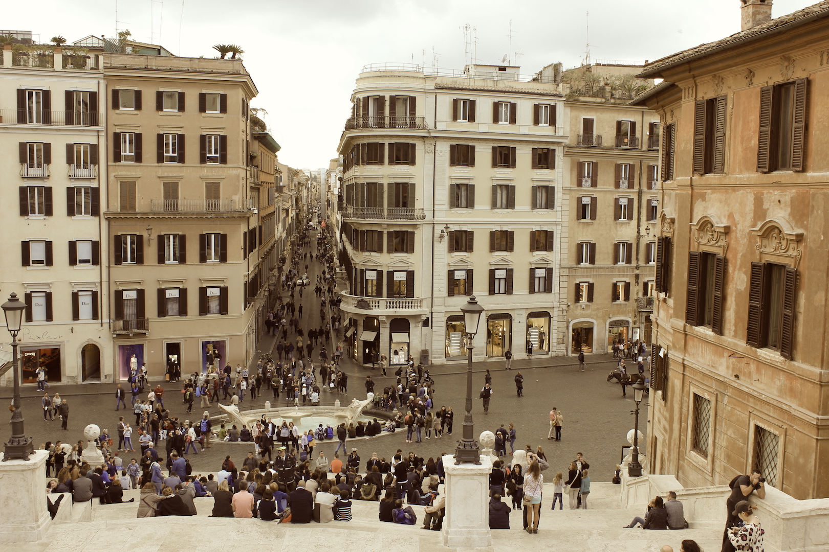 roma_piazza-di-spagna_noiembrie2016_paxlaur1