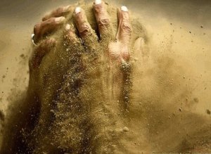 praf_lupta_duel_diavolul-si-dumnezeu