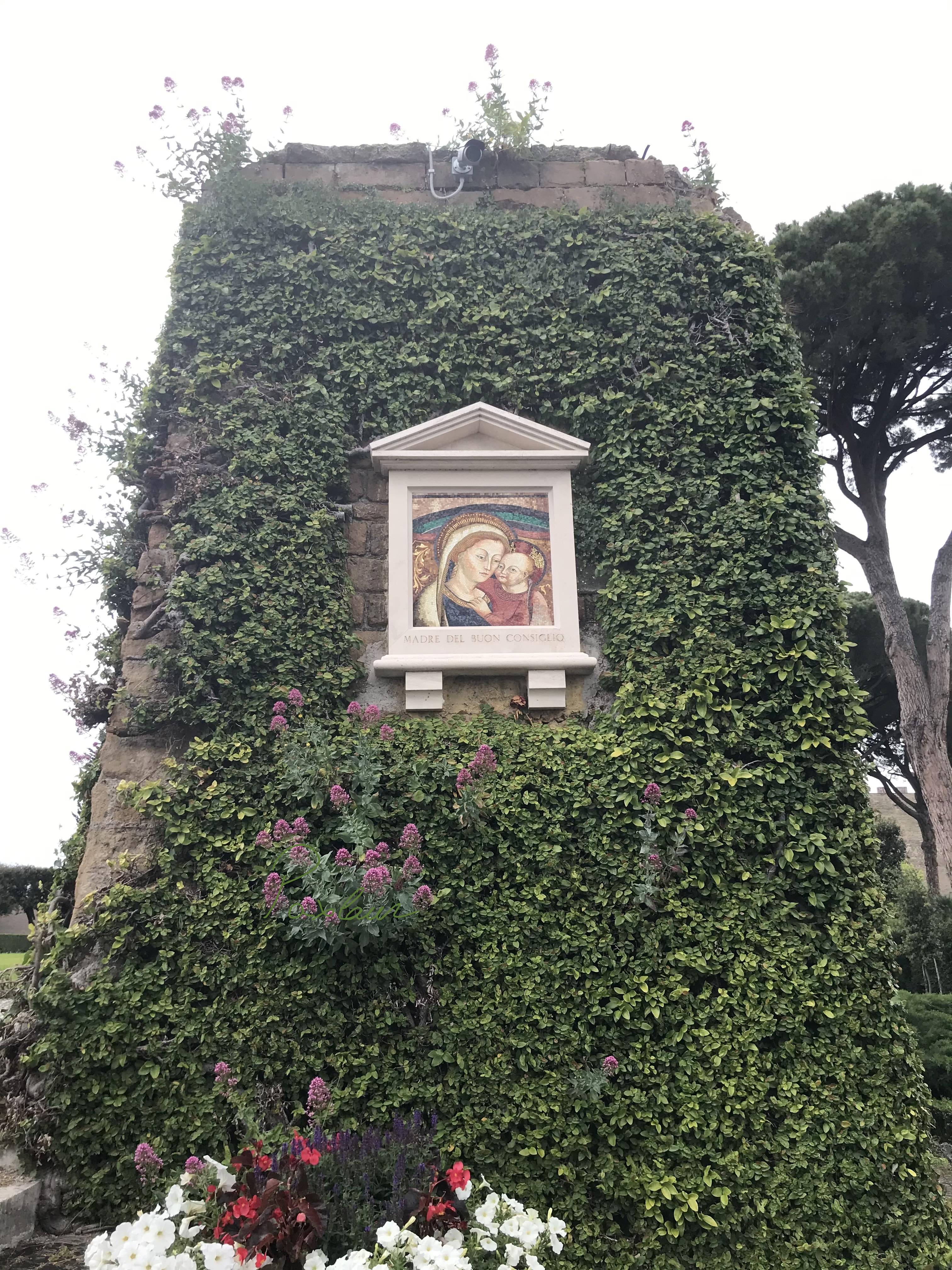 Sfanta Fecioara Maria Gradinile Vaticanului 3