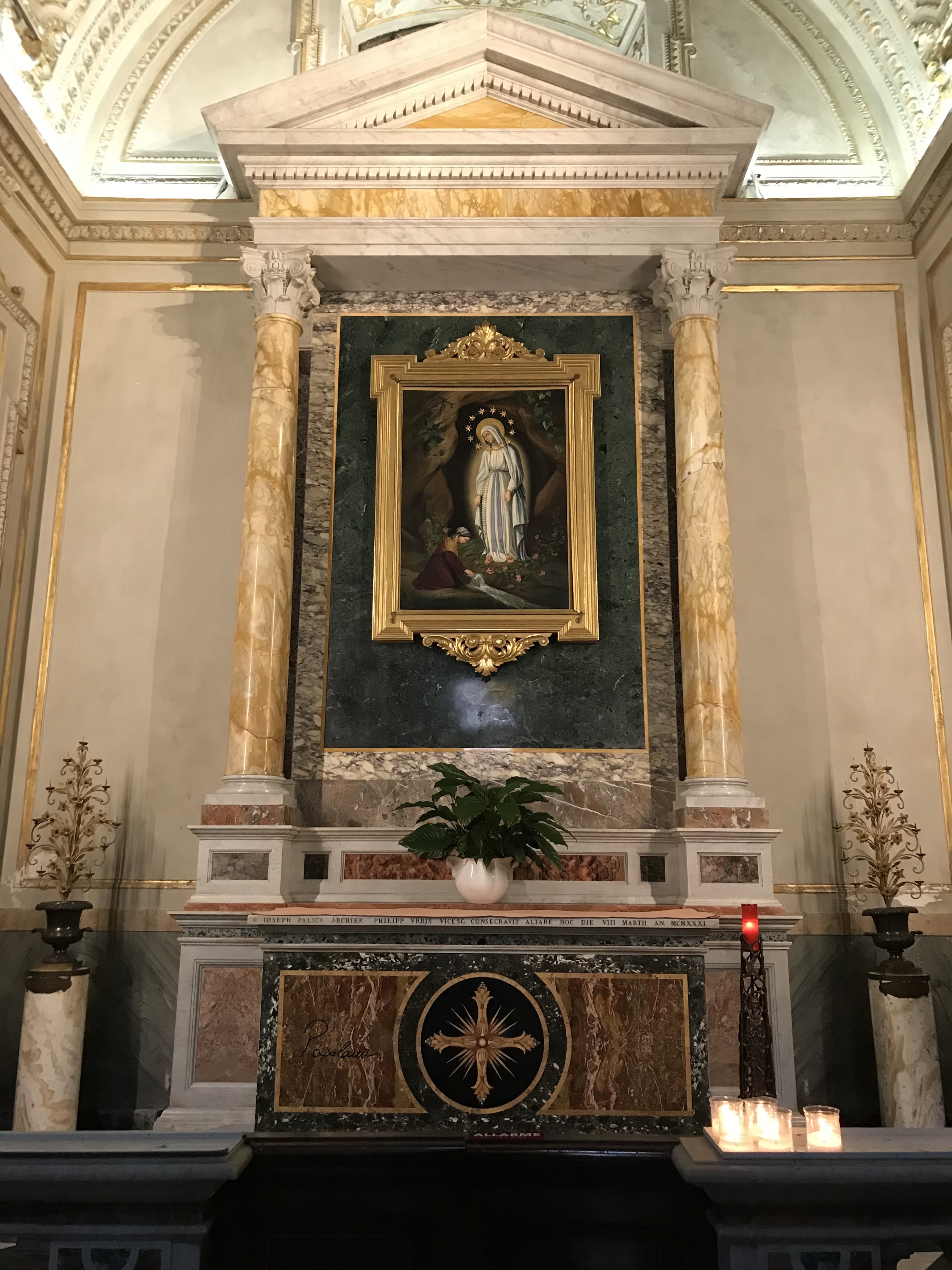 Sfanta Fecioara Maria Lourdes Biserica in Roma