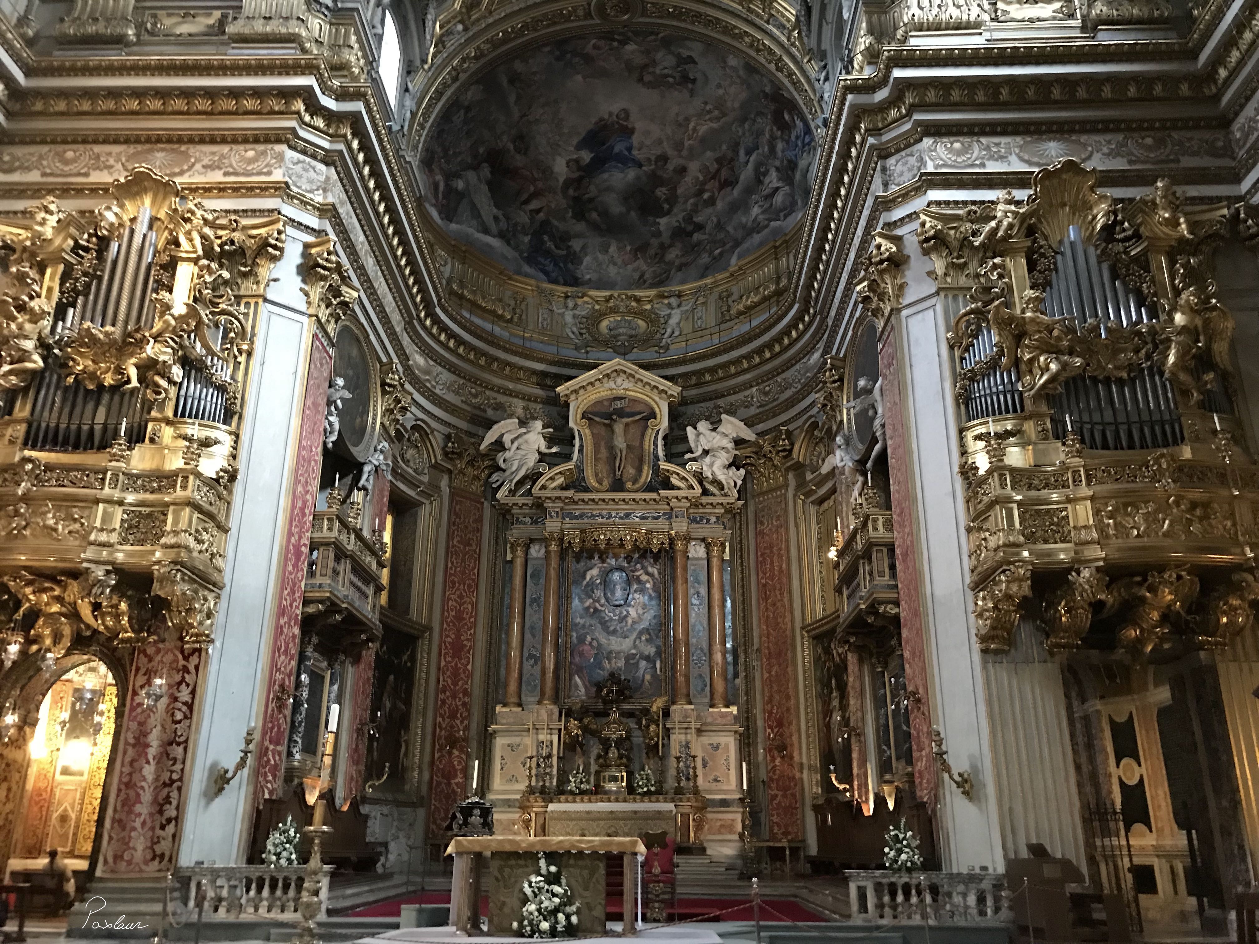 Chiesa Nuova_Roma_Cruce_Arta_Altar