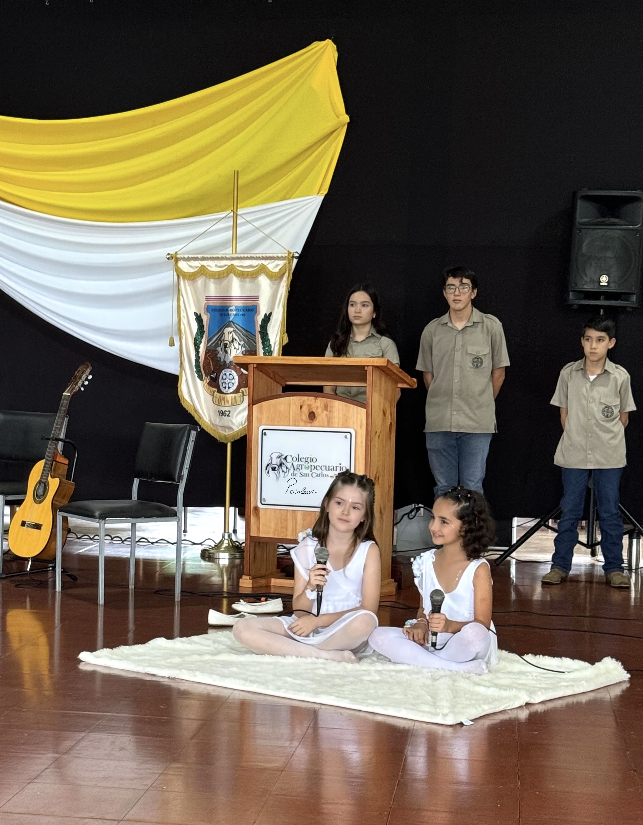 Copii plini de sperante si vise Paxlaur NCR